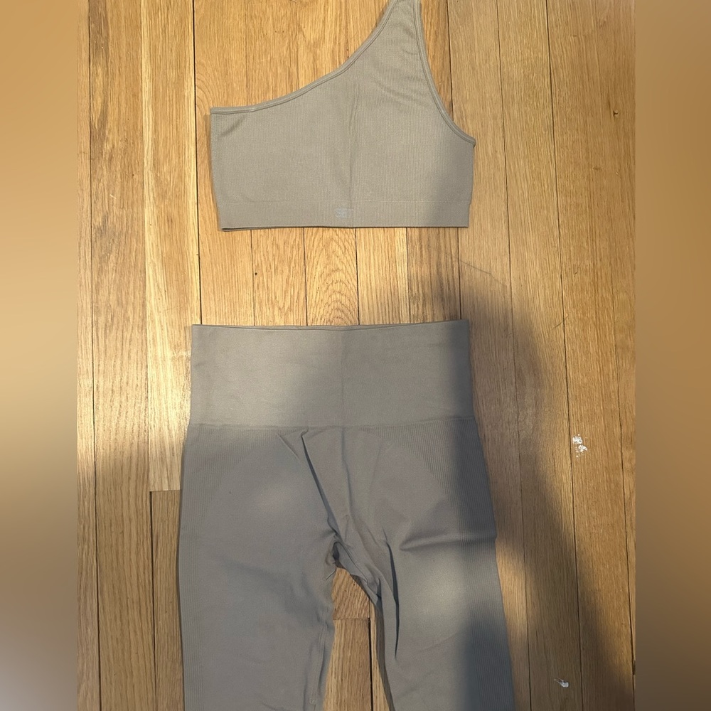 SET ACTIVE sculptflex set color sand